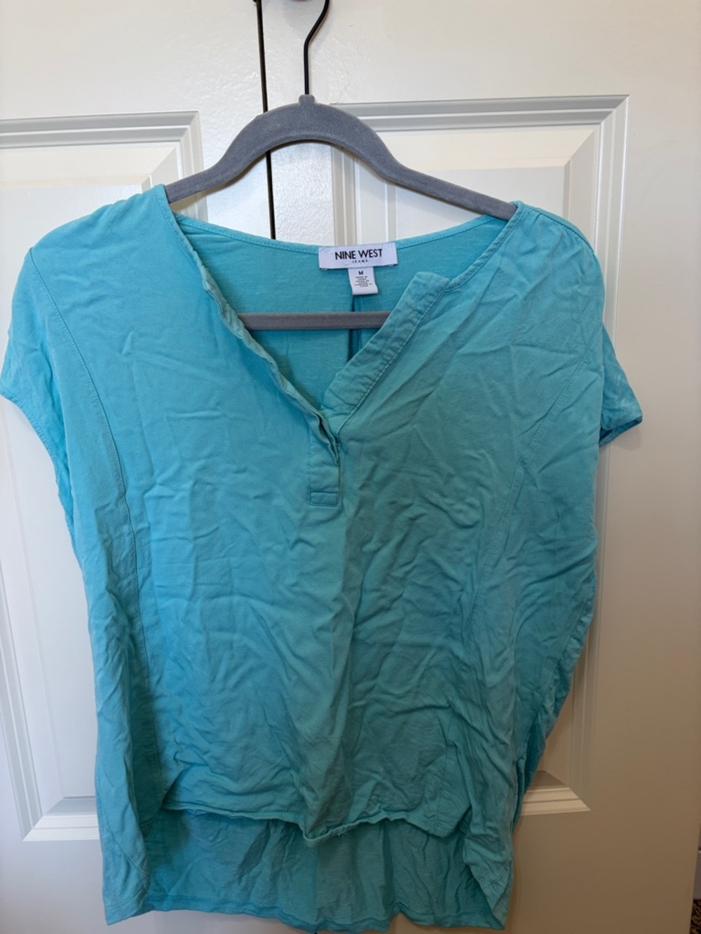 Nine West Aqua Short Sleeve V-Neck Blouse